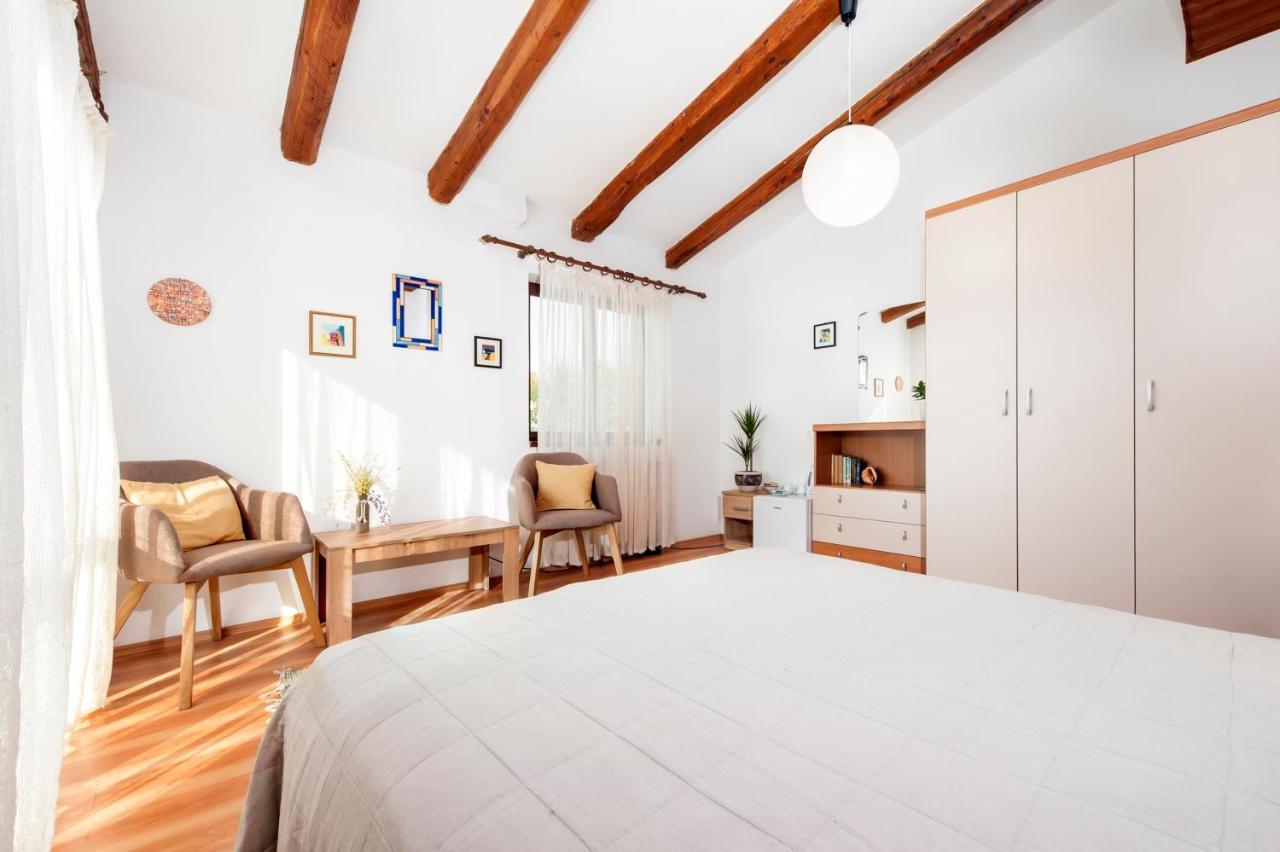 Studio And Room Tea Rovinj Buitenkant foto