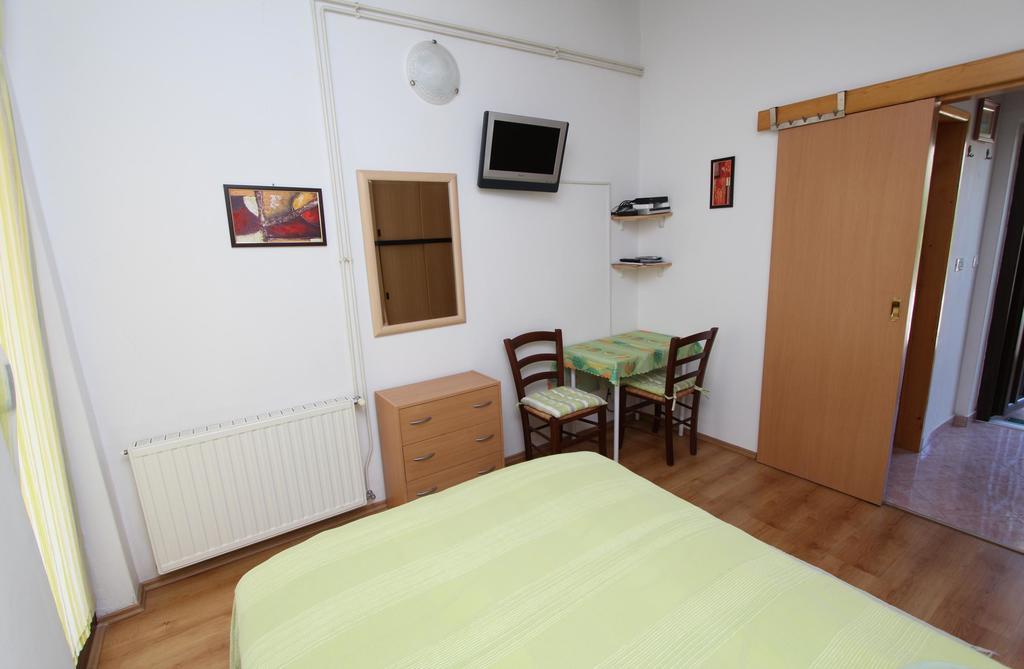 Studio And Room Tea Rovinj Buitenkant foto
